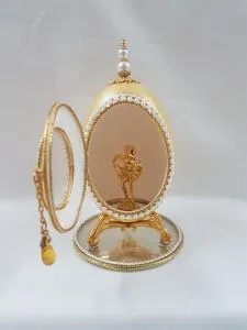 Golden Reflections, a decorated egg kit design