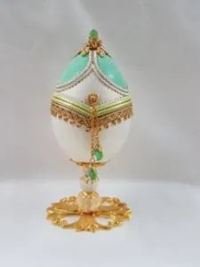 Trinket Box, a decorated egg kit design