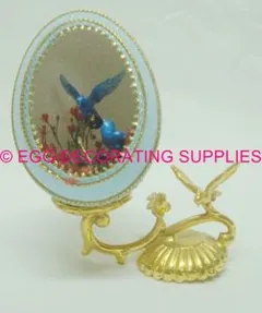 Blue Birds: decorated duck egg design