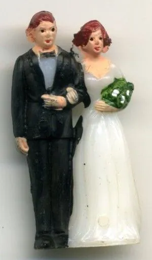 Bridal Couple 40mm, 40mm High (BC1)