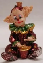 Clown with Drums, 50-60mm High x 30-40mm Wide (CLOWN2B)