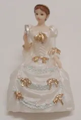Lady Sitting Position, 60mm High (RC15)