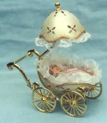 Little Sweetheart: decorated goose egg design