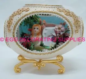 Mermaid Aquarium: decorated goose egg design