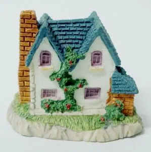 Miniature English House Blue, 45mm Length x 35mm High (4.5cm x 3.5cm) (MHO01)