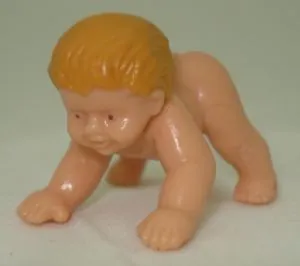 Miniatures - Baby Girl Crawling, 30mm High (BAB06)