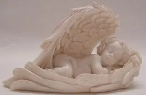 Miniatures- Cherub In Angel Wings, 40mm High x 70mm Wide (CHER3A)