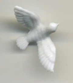 Miniatures - Dove, 10mm High x 30mm Wide (MW04)