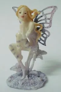 Miniatures Fairy On Flower, 70mm High x 40-45 Wide (FOF1B)
