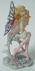 Miniatures Fairy On Flower, 70mm High x 40-45 Wide (FOF1C)