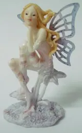 Miniatures Fairy On Flower, 70mm High x 40-45 Wide (FOF1E)