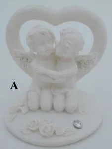 Miniatures - Kissing Cherub W/Gem Stone, 50mm High (5cm High) (CHERGE)