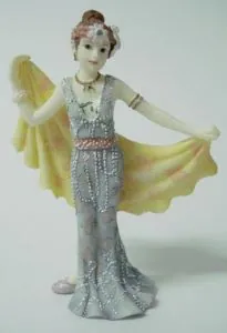 Miniatures Lady, 70mm High (RC23)