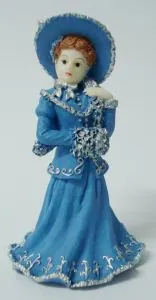 Miniatures Lady, 70mm High (RC28)