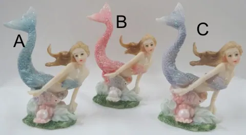 Miniatures - Mermaid with Pearl, 85mm High x 55mm Wide (8.5cm High x 5.5cm Wide) (MERP1)