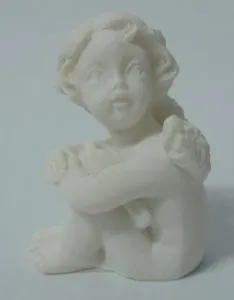 Miniatures - Mini Cherub D, 30mm High (3cm High) (MINCHERD)