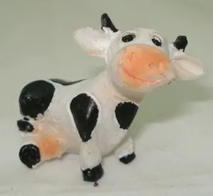 Miniatures - Mini Cow C, 35mm High (MINCOWC)