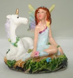 Miniatures - Mini Fairy On Unicorn B, 40mm High (4cm High) (FAIUNIB)