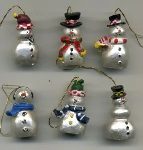 Miniatures -Pearlized Hanging Snowman, 30mm High (CM55)