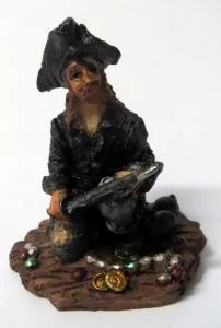 Miniatures - Pirate C, 40mm High (4cm High) (PIRATEC)