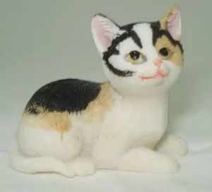 Miniatures - Small Cat A, 40mm High (4cm High) (CATSMA)