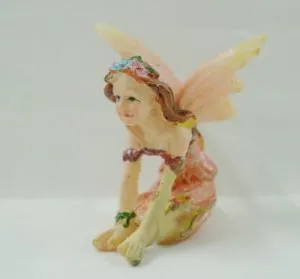 Miniatures Tiny Fairy, 30mm High (FAIRYPEG-D)