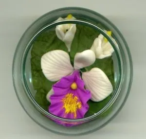 Orchid Soap With Glass Bowl, 55mm Wide x 40mm High (GFT10)