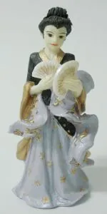 Oriental Lady Mauve, 70mm High (RC17)