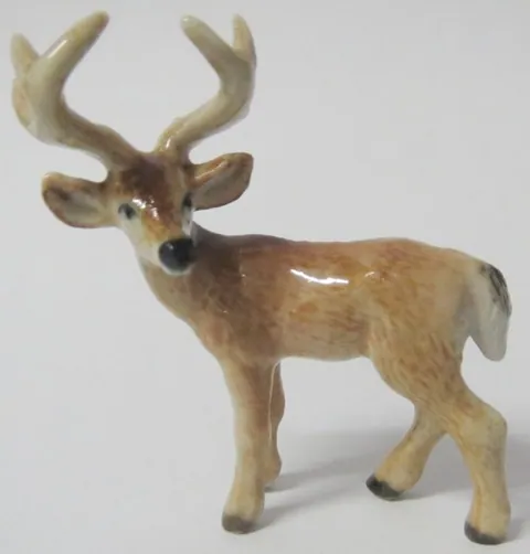 Porcelain Deer Buck Standing, 40mm Wide x 45mm High (MPOR14)
