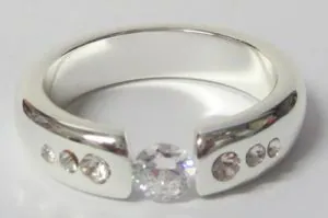 Stand Silver Ring with Crystals, 35mm Diameter (Diameter of top circle 3.5cm) (SG55SV)