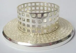 Stand Silver w/Crystals Ivory, 25mm (2.5cm) Height x 75mm (7.5cm) Width (SE49)