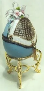 Victorian Jewel Box: decorated goose egg design