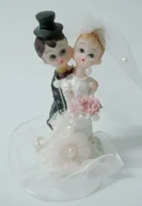 Wedding Couple, 70mm High x 40mm Wide (WEDCS-A)