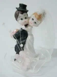 Wedding Couple, 70mm High x 40mm Wide (WEDCS-B)