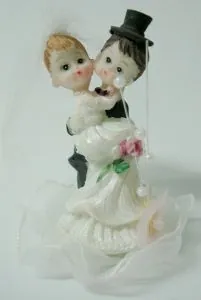 Wedding Couple, 70mm High x 40mm Wide (WEDCS-D)